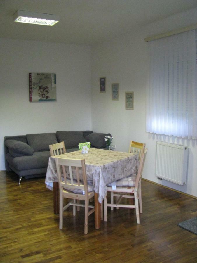 Hisa Marjetica Daire Maribor Dış mekan fotoğraf